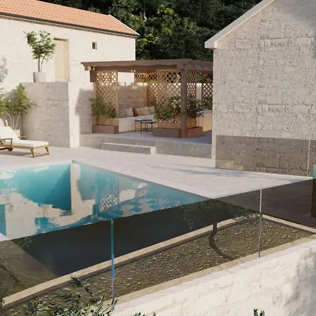 Marina - Five Bedroom With Pool Willa *