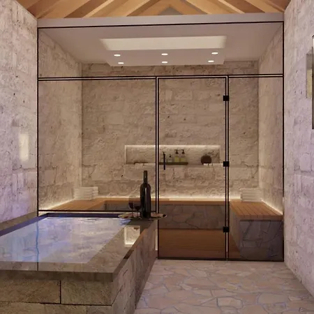 Villa Marina - Five Bedroom With Pool *