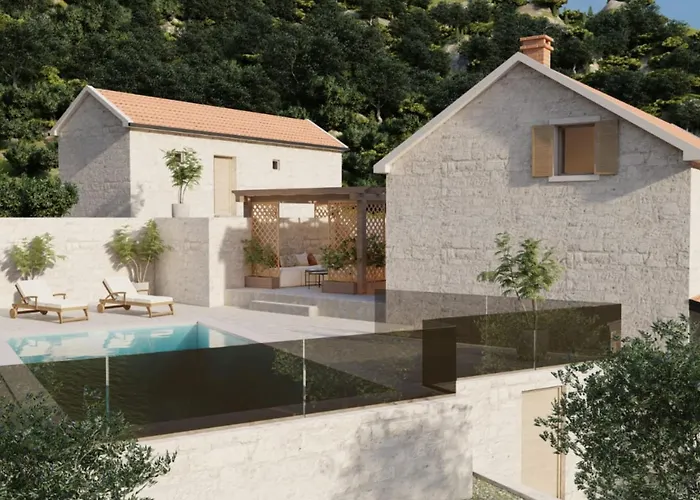 Villa Marina - Five Bedroom With Pool