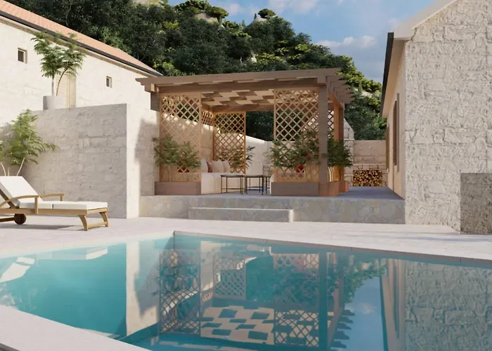 Villa Marina - Five Bedroom With Pool